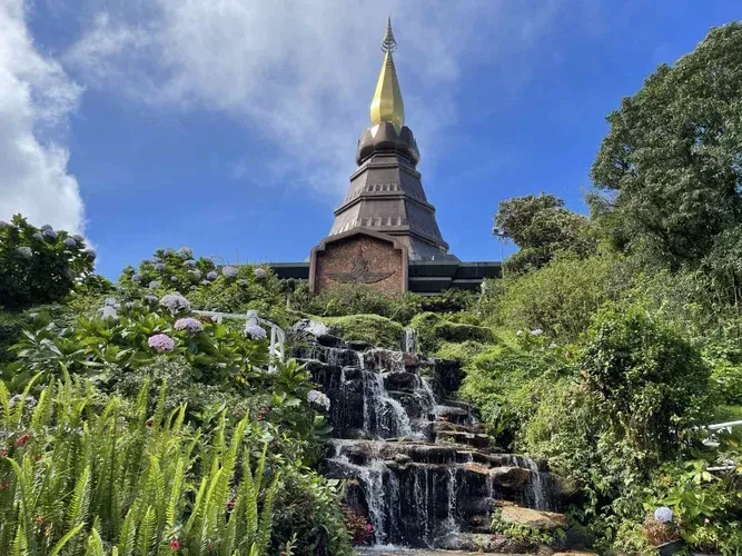 Discover Laos & Thailand - One Serene Journey