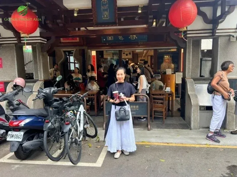 Chun Shui Tang bubble tea shop Taichung Taiwan