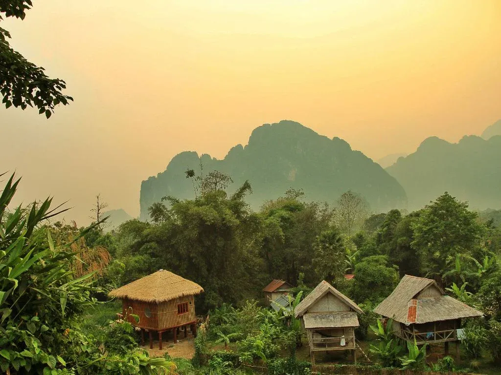 Secret War Tour 6 Days